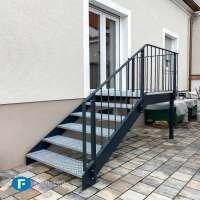 schlosserei-fetzer-speyer-treppe-lackiert